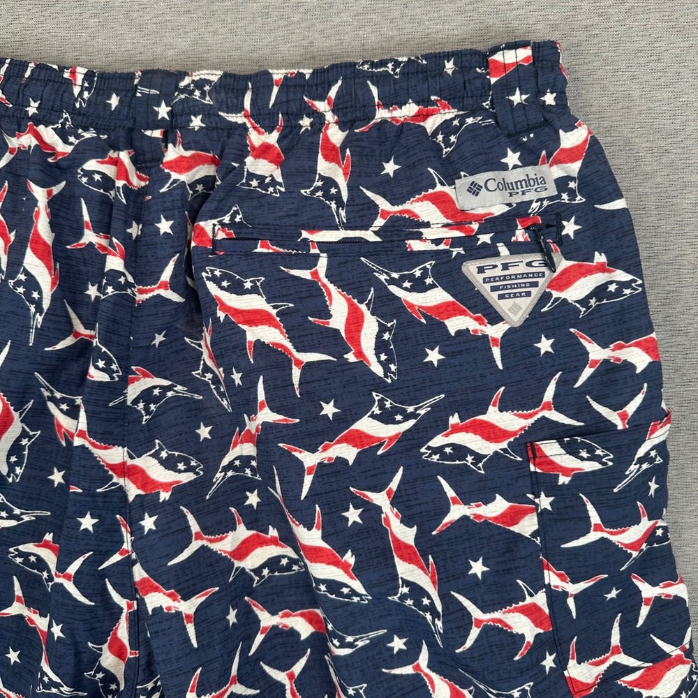 Columbia PFG Swim Trunks Mens Large Navy Red White Americana Shark Star AOP